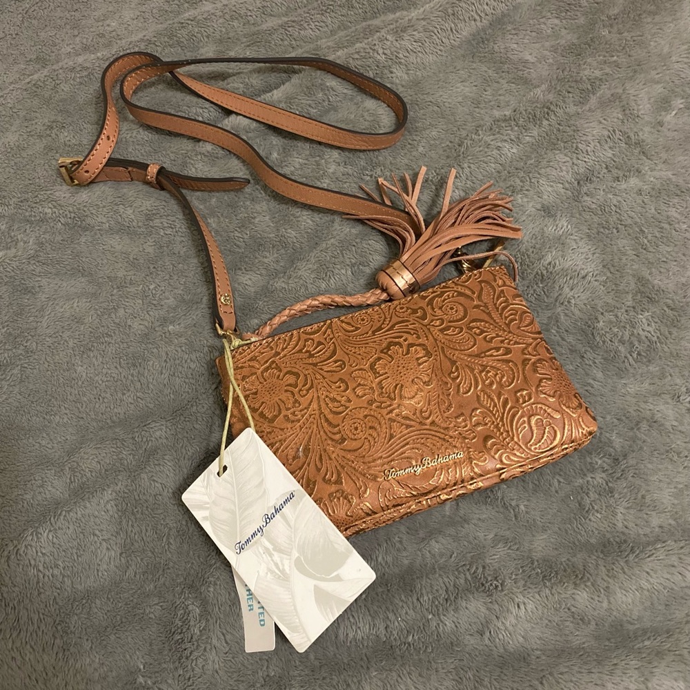 Tommy Bahama Small Bag Wallet